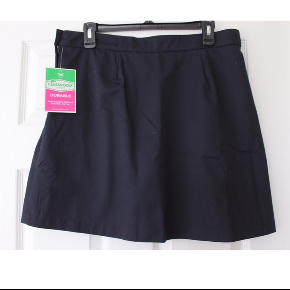 Classroom | School Girl Front Pleated Skort Navy - Picture 6 of 6